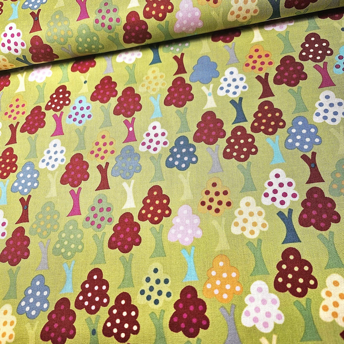 Stof - New Nordic Trees Green 100% Cotton Fabric