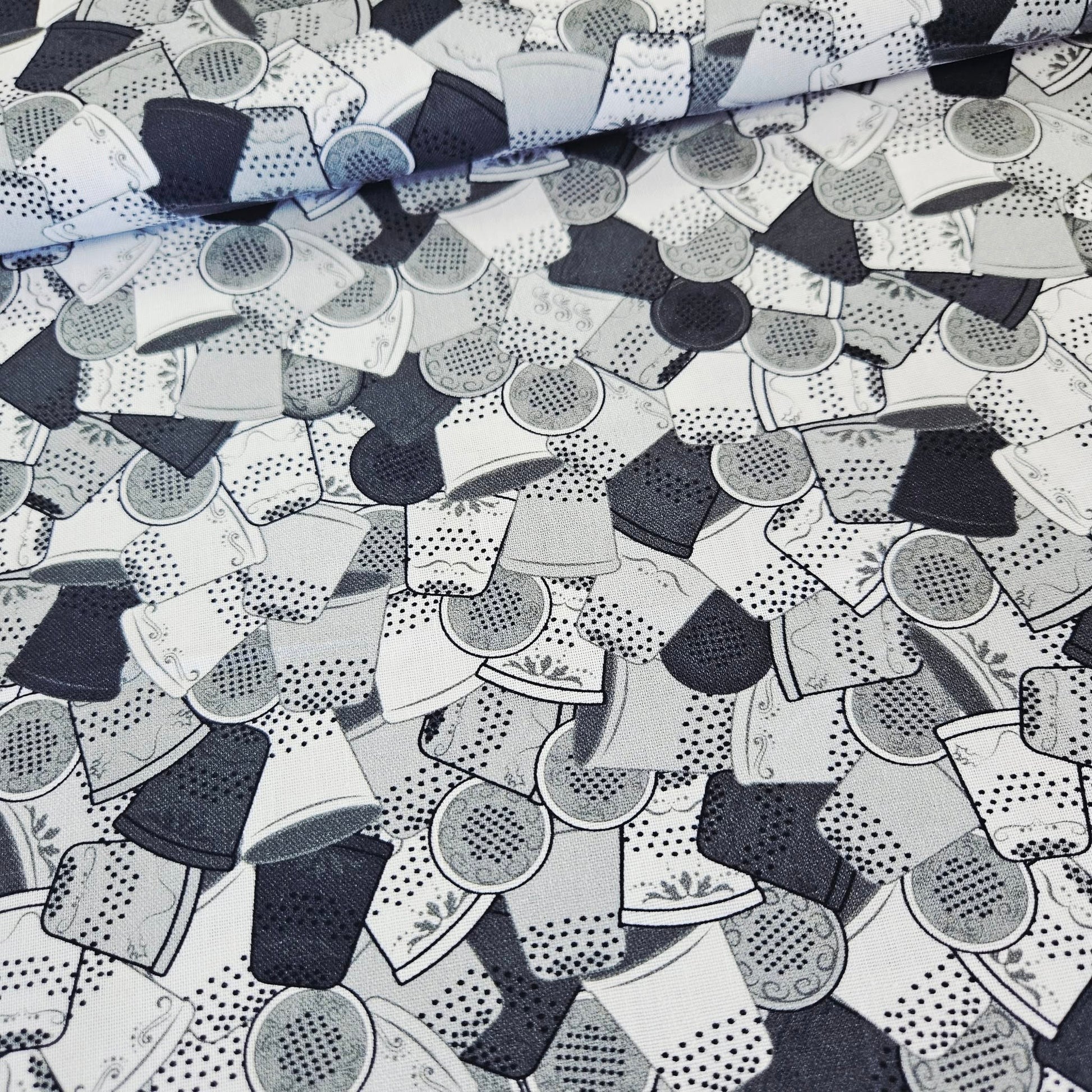 Stof - Sew It Thimbles 100% Cotton Fabric