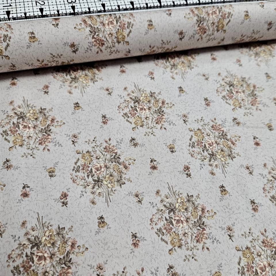 Quilt Gate - Gentle Flowers Bouquet GF5960-14 100% Cotton Fabric