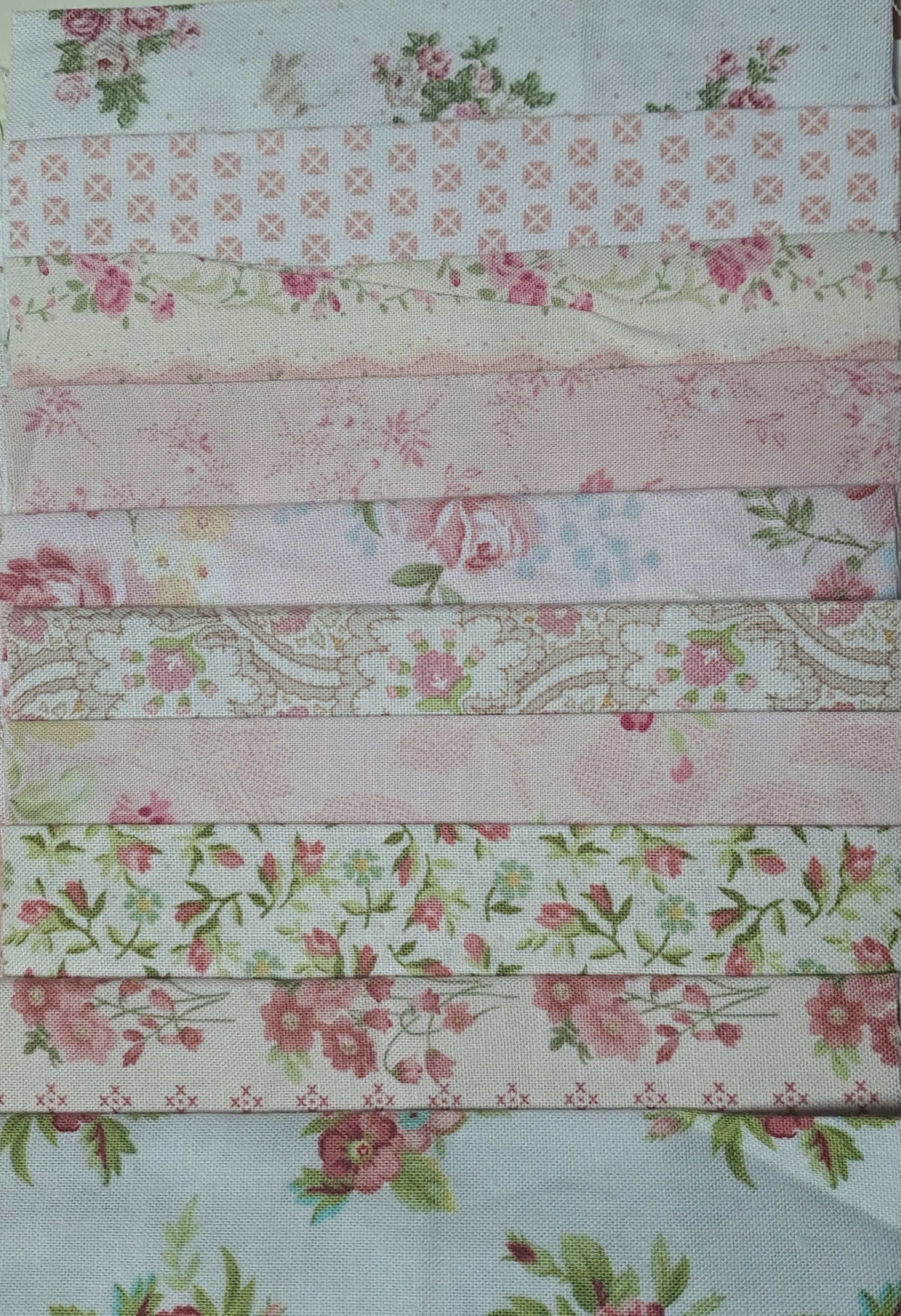 5" Charm Roll - Vintage Floral