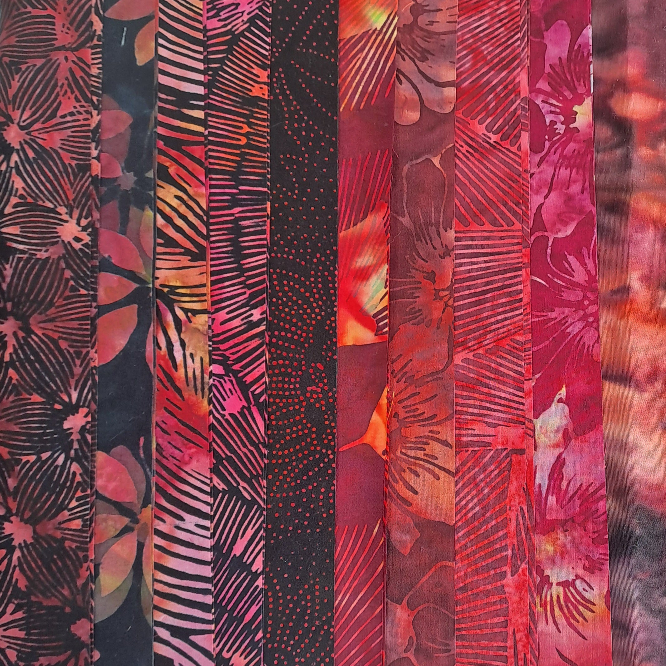 Layer Cake - Hoffman Bali Batik Moody Reds - Twenty 10" Squares 100% Cotton Fabric Bundle