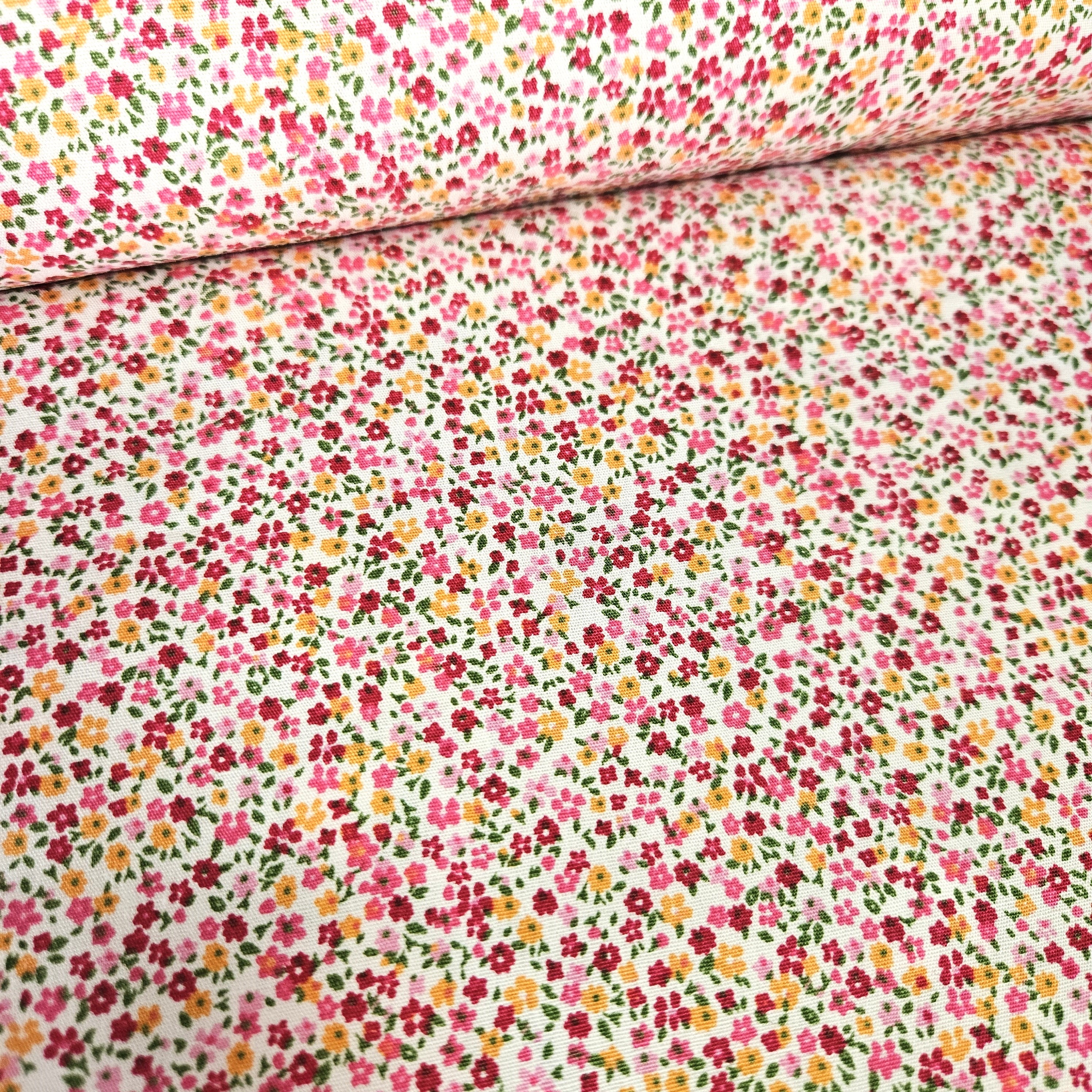 Poplin - Ditsy Floral 100% Cotton Fabric Yard
