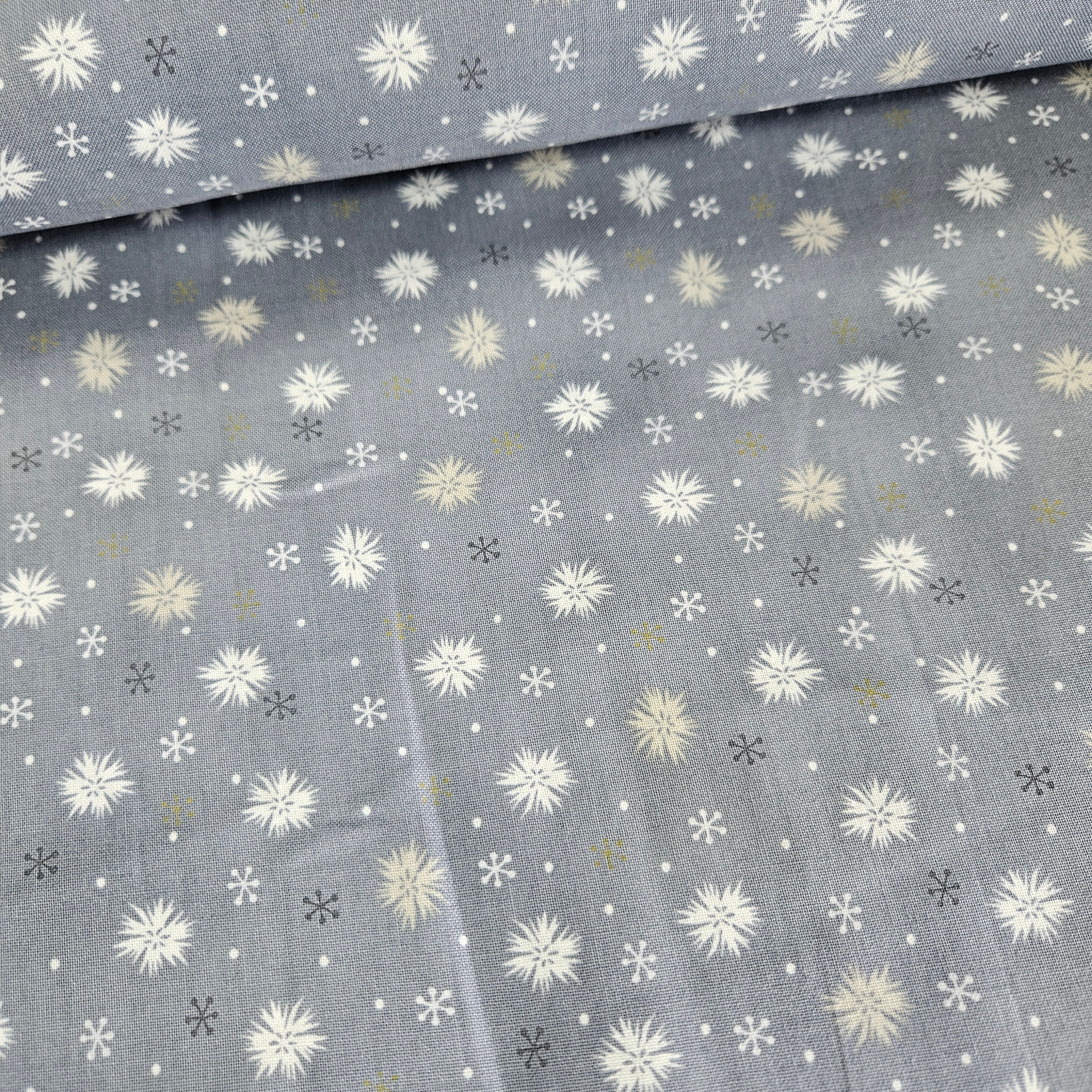 Stof - You Make me Happy Burst 100% Cotton Fabric