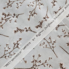 Hoffman - Meet Magnolia Buds Metallic R7678 100% Cotton Fabric