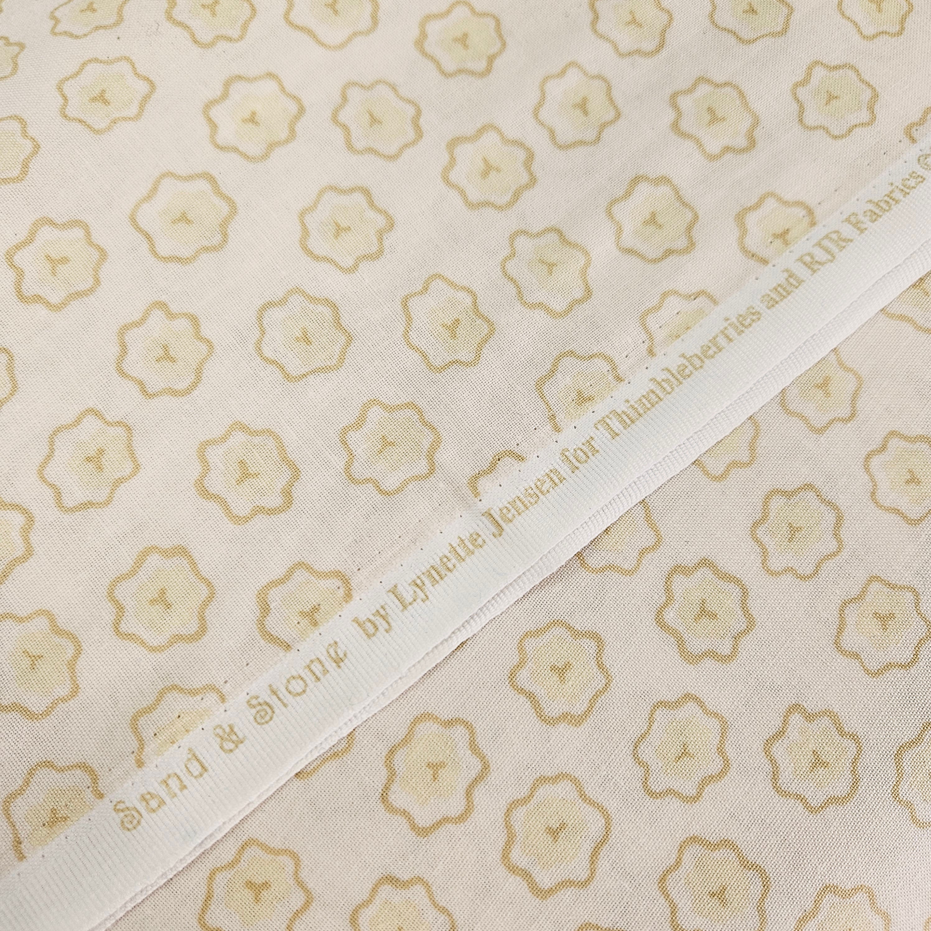 RJR Fabrics - Sand and Stone by Thimbleberries Flower Cream Tonal 100% Cotton Fabric - Crafts and Quilts