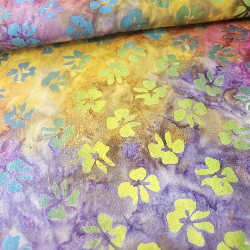 Indonesian Bali Batik - Beach Bows 100% Cotton Fabric