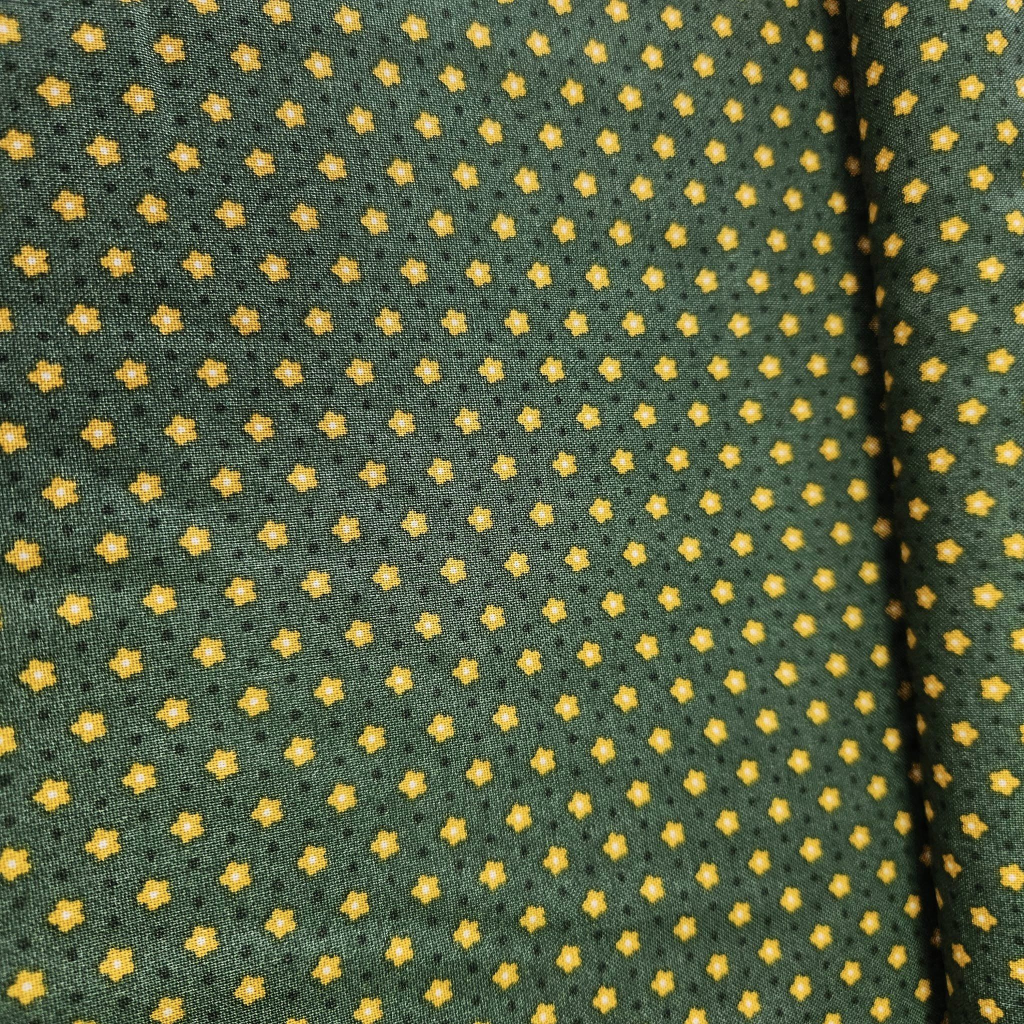Stof -Quilters History Flower Green 100% Cotton Fabric