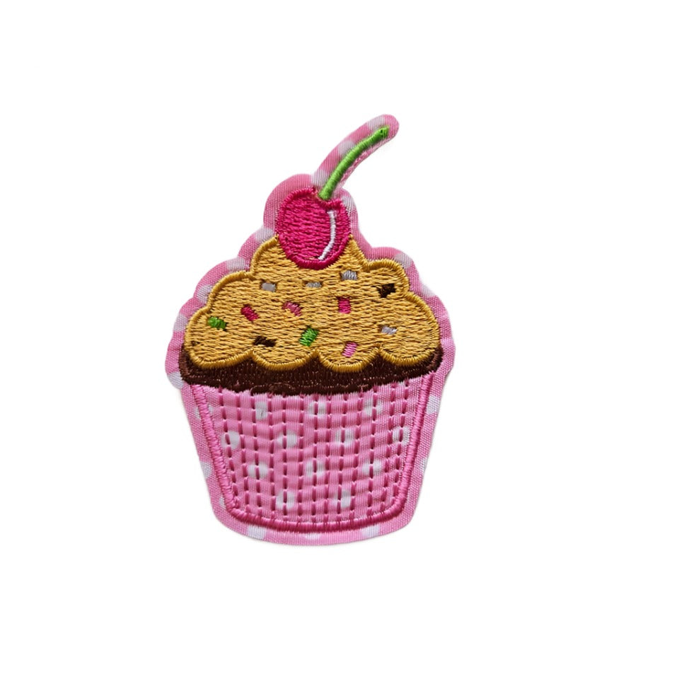 Simplicity Iron-on Applique - Cupcake