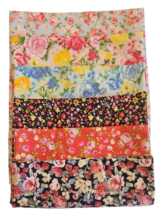 Fat Quarter Bundle - Ditsy Florals - 100% Cotton Fabric