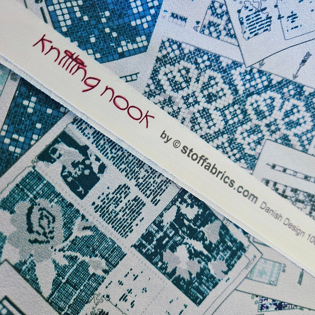 Stof - Knitting Nook Blue 100% Cotton Fabric