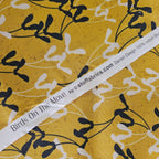 Stof - Birds on the Move Sycamore 100% Cotton Fabric - Crafts and Quilts