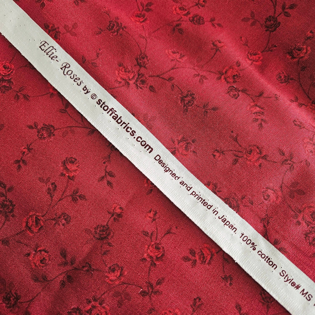 Stof - Ellie Roses Red 100% Cotton Fabric - Crafts and Quilts
