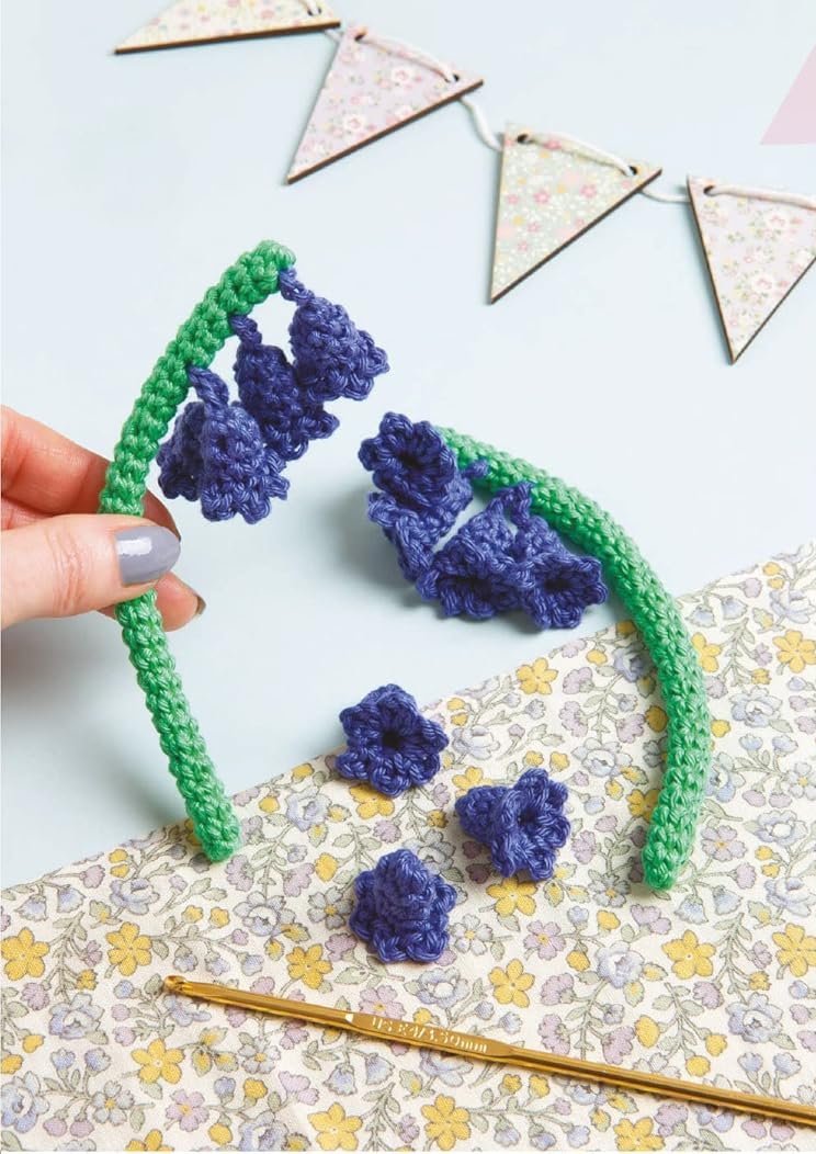 All New 20 To Make Flowers to Crochet by Sarah-Jane Hicks