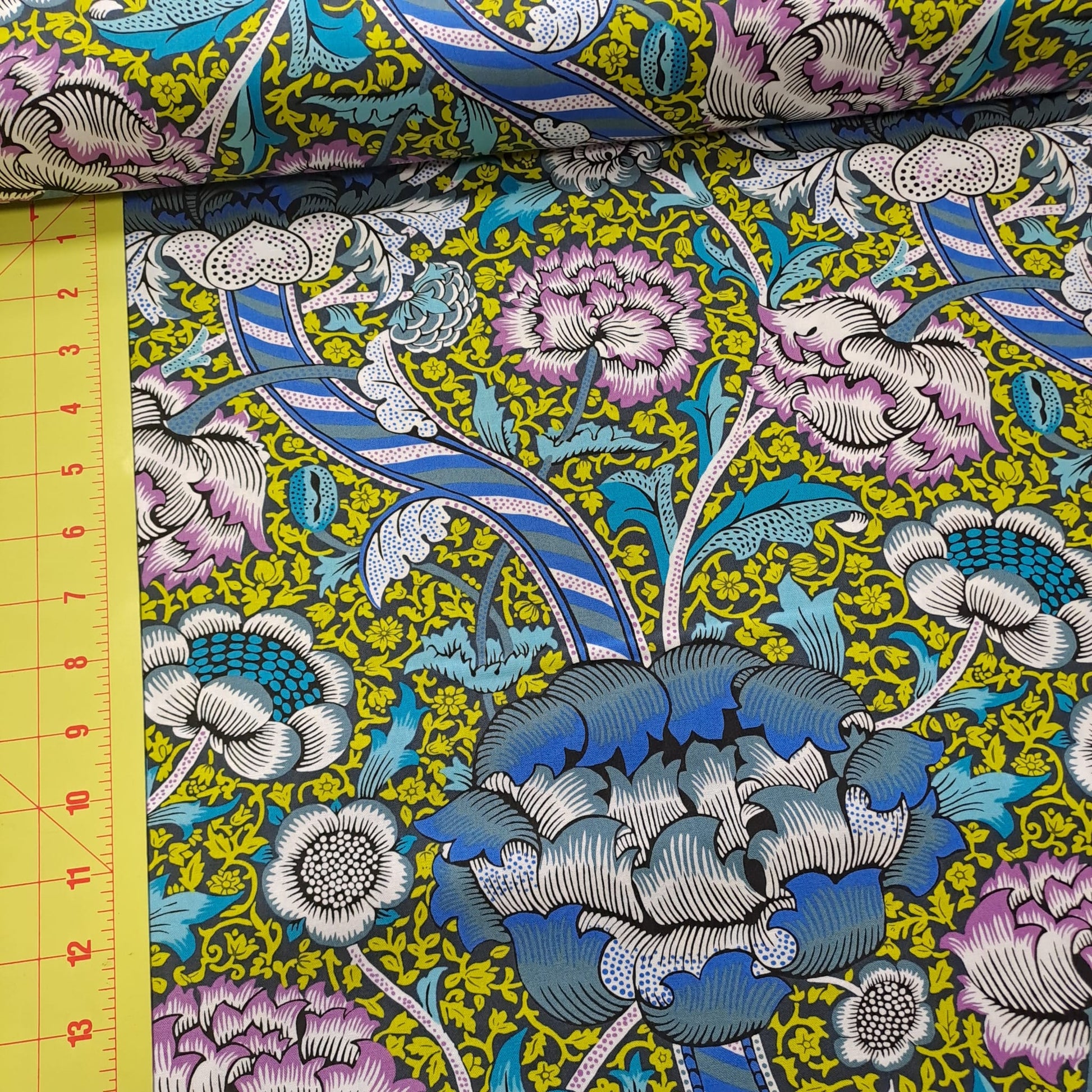 Kaffe Fassett and Morris and Co - Wandle Contrast PWKW012 - 100% Cotton Fabric by Free Spirit