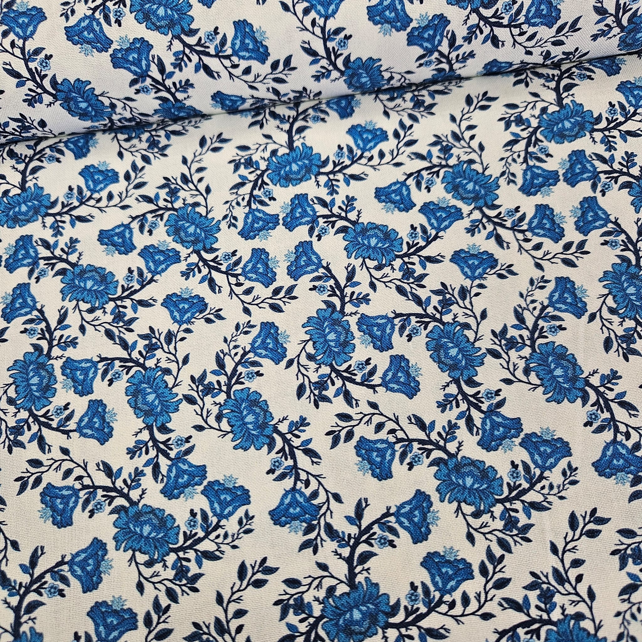 Stof - Blue and Marble 4502-872 100% Cotton Fabric