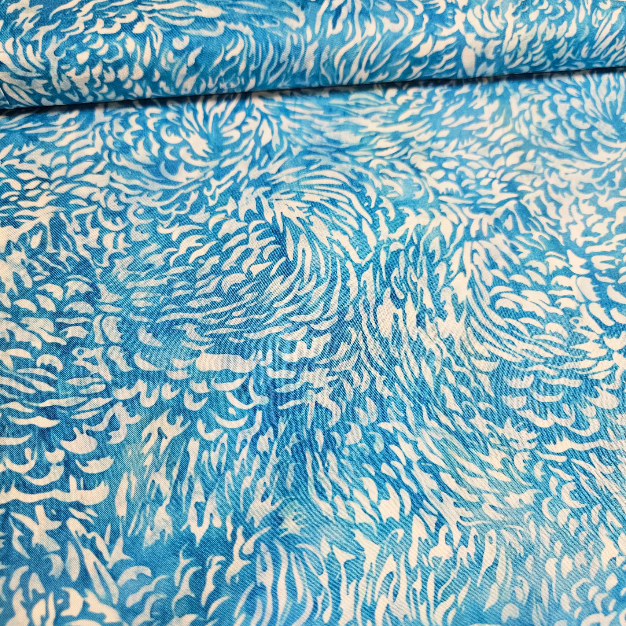 Hoffman - Bali Batiks Handpaints Ocean Blue 3363-713 100% Cotton Fabric - Crafts and Quilts