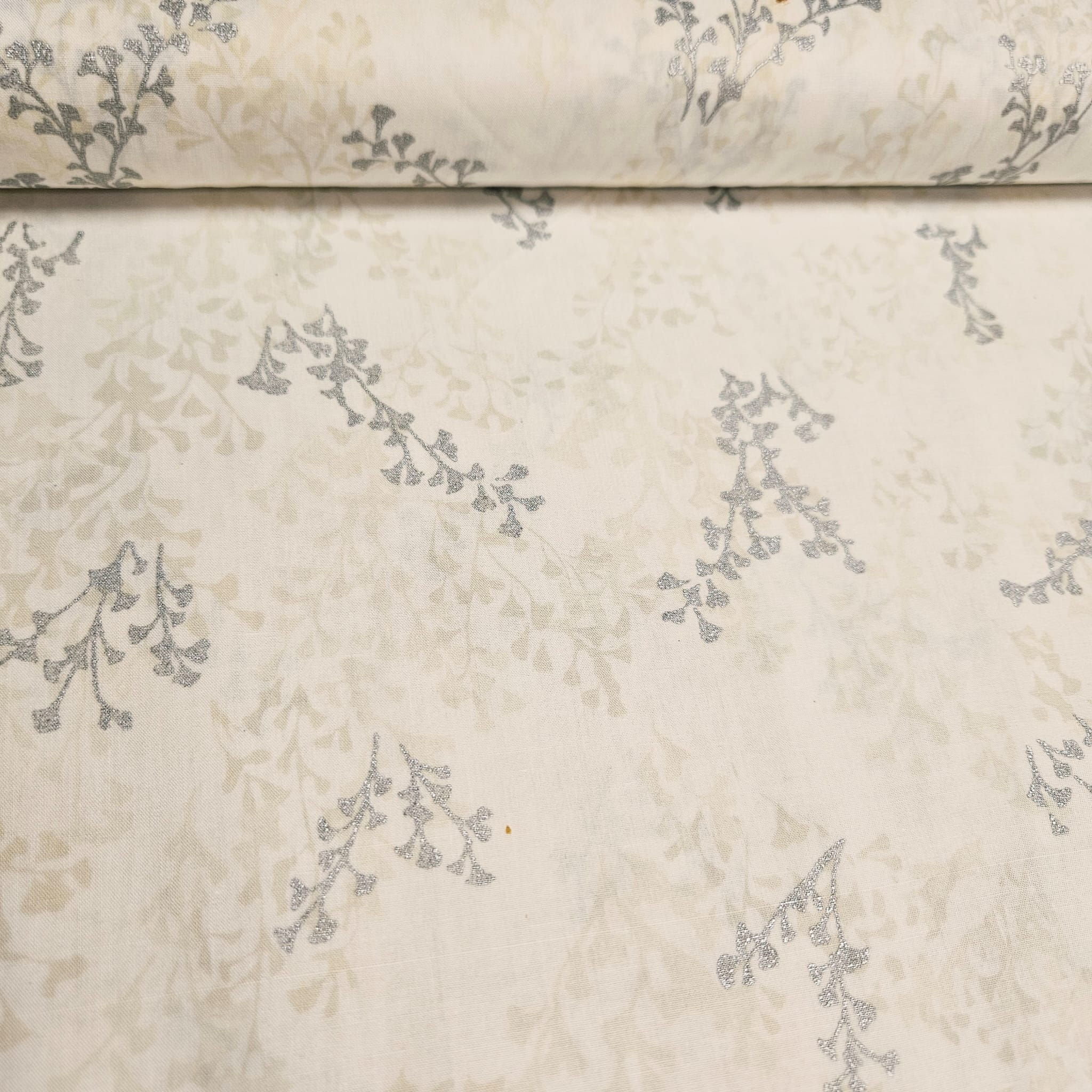 Hoffman - Bali Batiks Handpaints Frozen Etchings 3380-107 100% Cotton Fabric - Crafts and Quilts