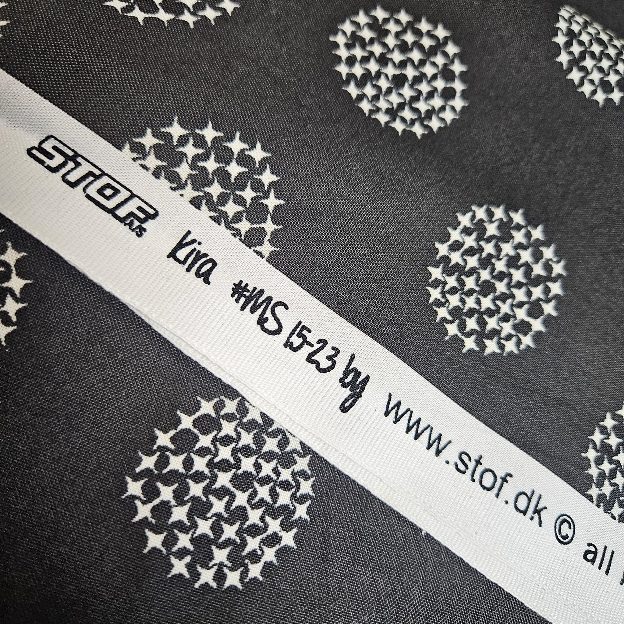 Stof - Kira Black MS 1523 100% Cotton Fabric - Crafts and Quilts