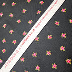 Stof - Arabella Rose on Black 100% Cotton Fabric - Crafts and Quilts