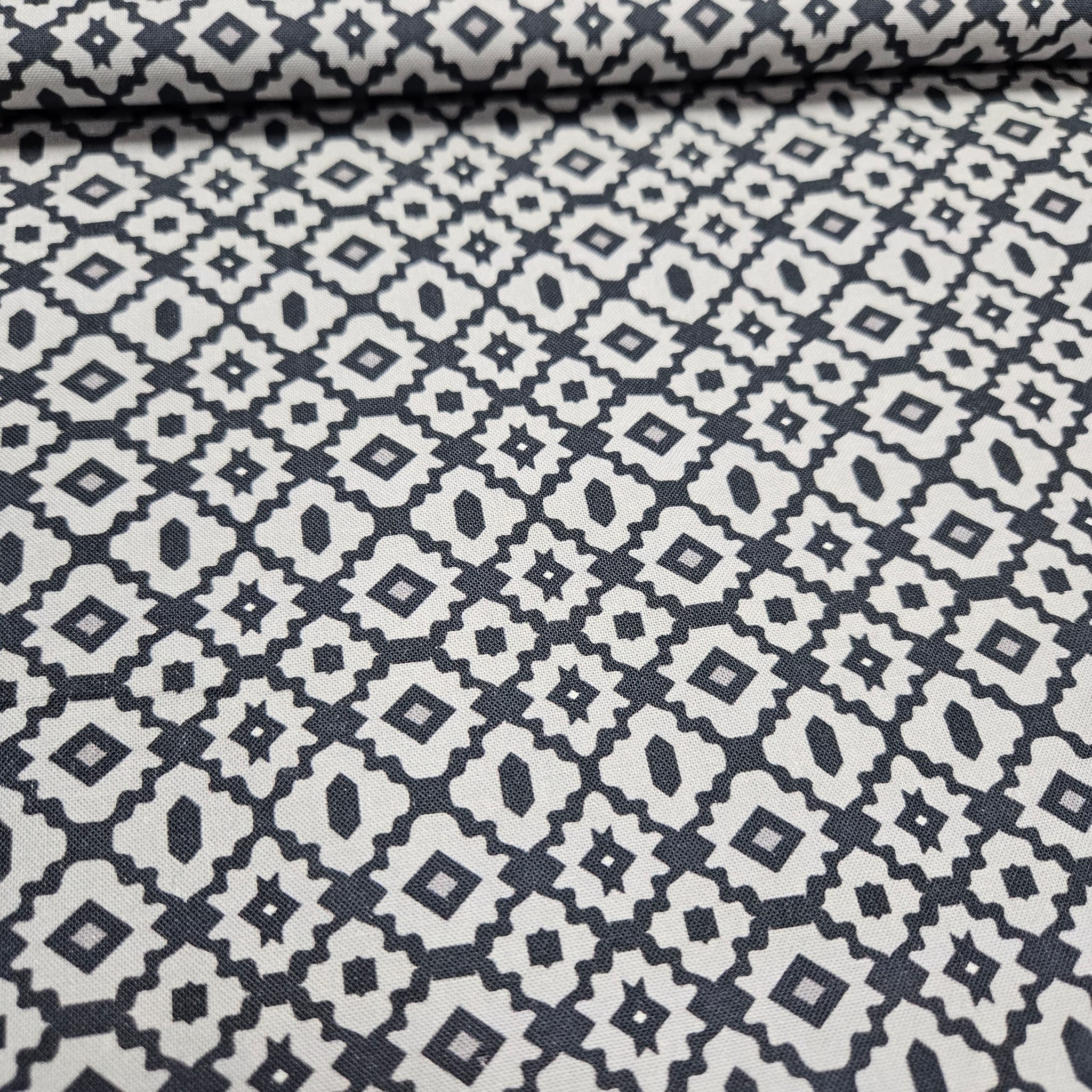 Stof - Boho Black Grey 100% Cotton Fabric - Crafts and Quilts