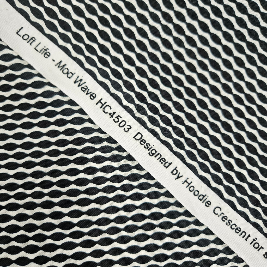 Stof - Loft Life Mod Wave Black & White 100% Cotton Fabric - Crafts and Quilts