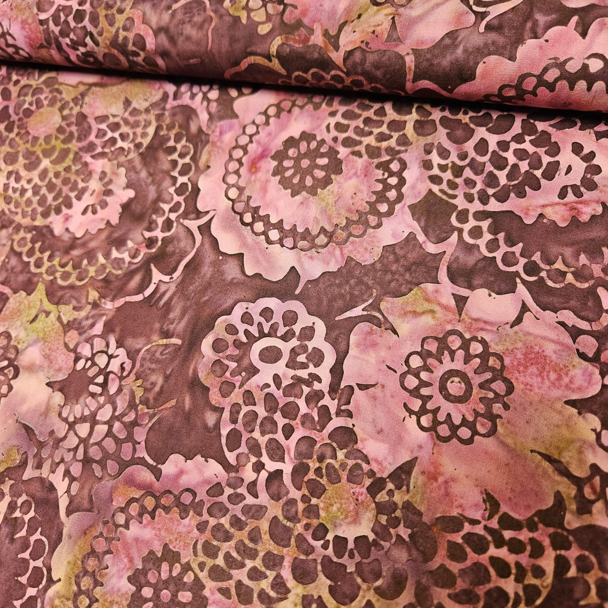 Hoffman - Bali Batiks Handpaints Seaside 6000 100% Cotton Fabric
