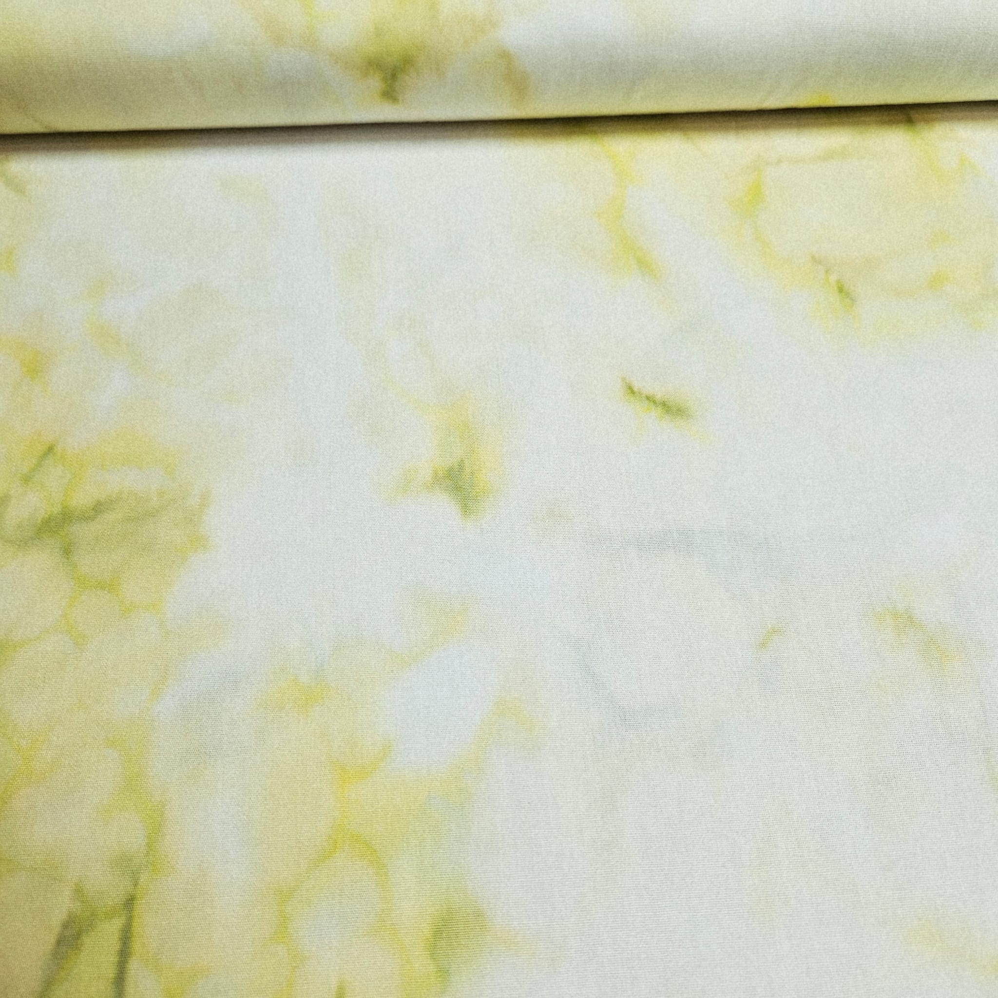 Hoffman - Bali Batiks Handpaints Marble Citron 3022 015 100% Cotton Fabric