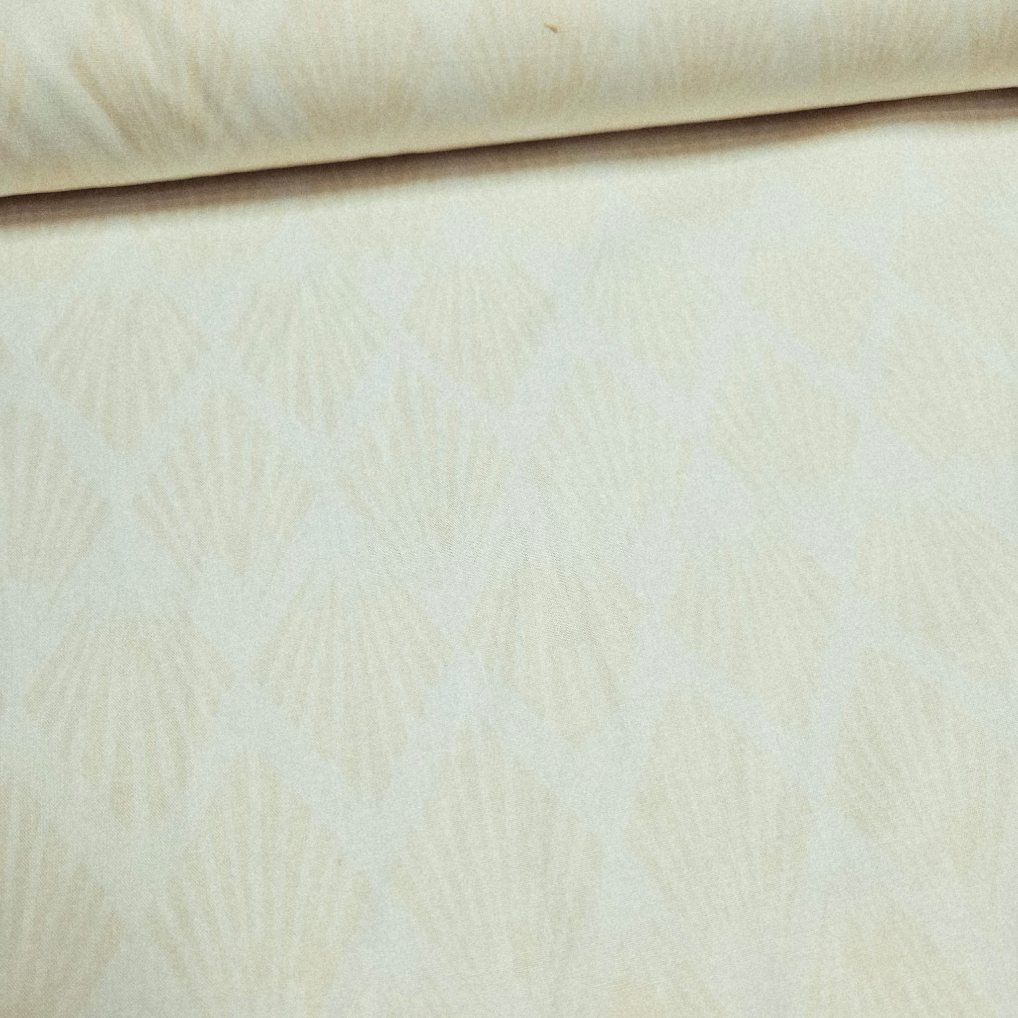 Hoffman - Bali Batiks Handpaints Fans Cream 3355 108 100% Cotton Fabric