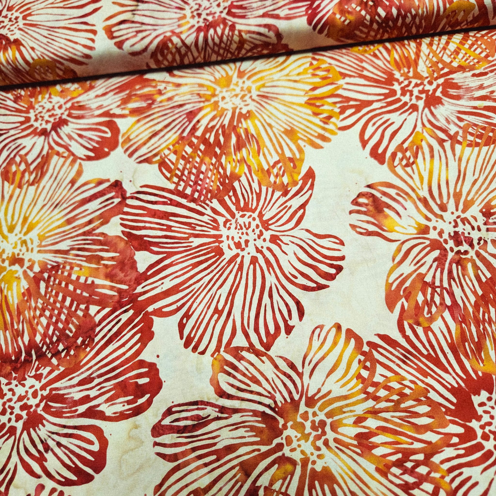 Hoffman - Bali Batik Handpaints Marguerite Paprika 3357-206 100% Cotton Fabric