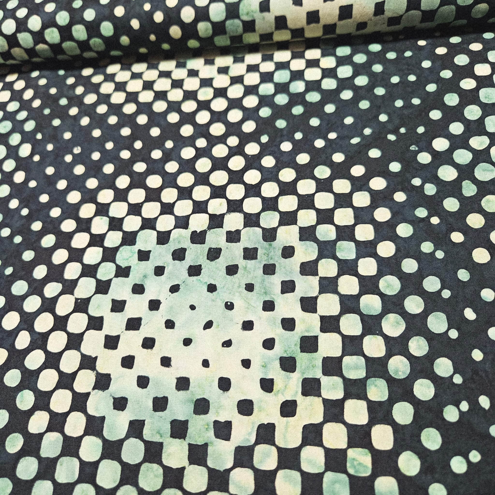 Hoffman - Bali Batiks Handpaints Matrix Green 100% Cotton Fabric