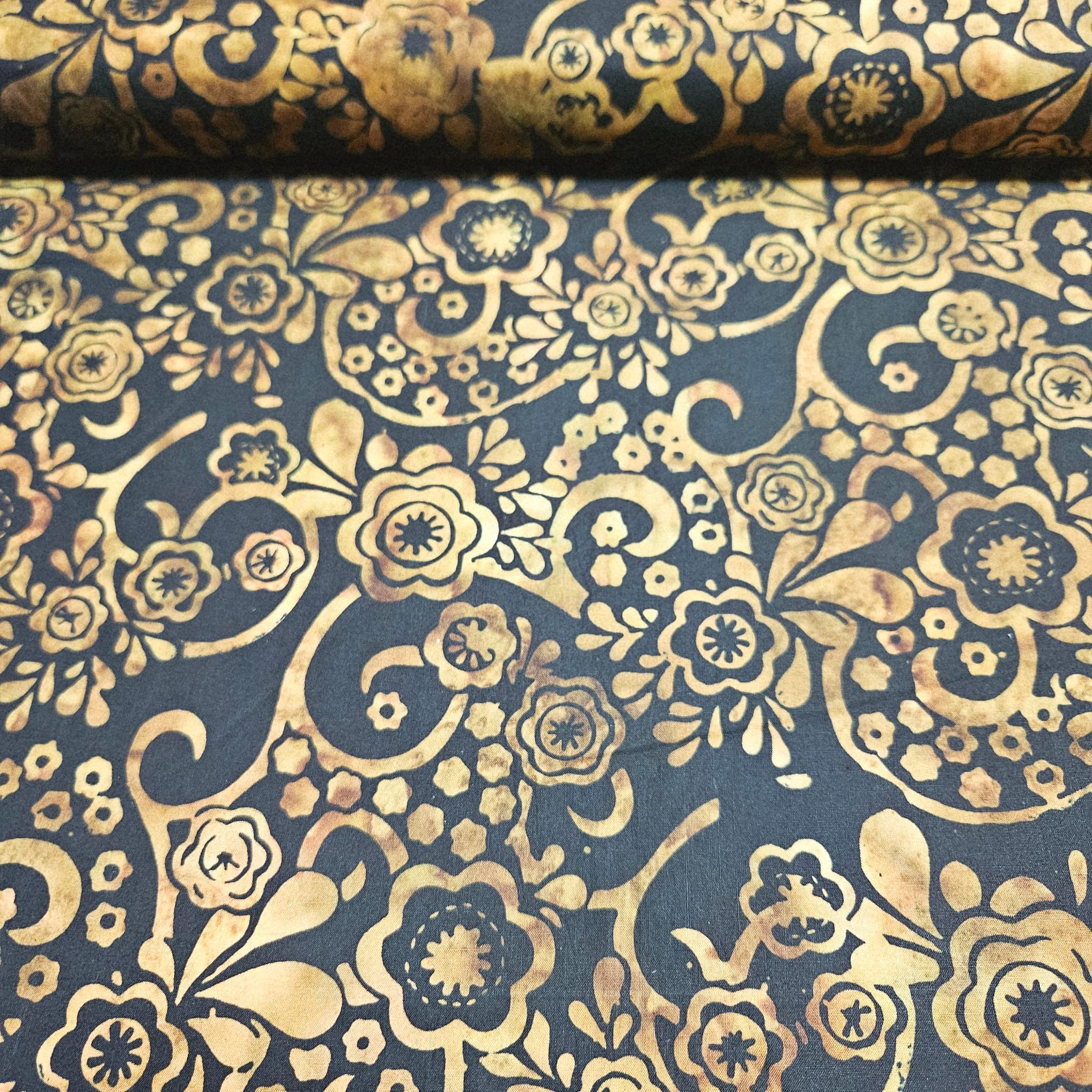 Hoffman - Bali Batiks Handpaints Rainforest 553 100% Cotton Fabric