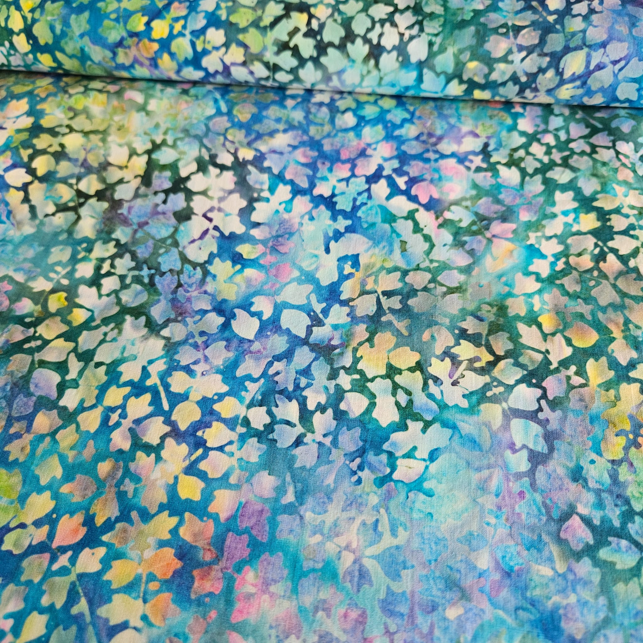 Hoffman - Bali Batiks Handpaints Botany 3361-713 100% Cotton Fabric