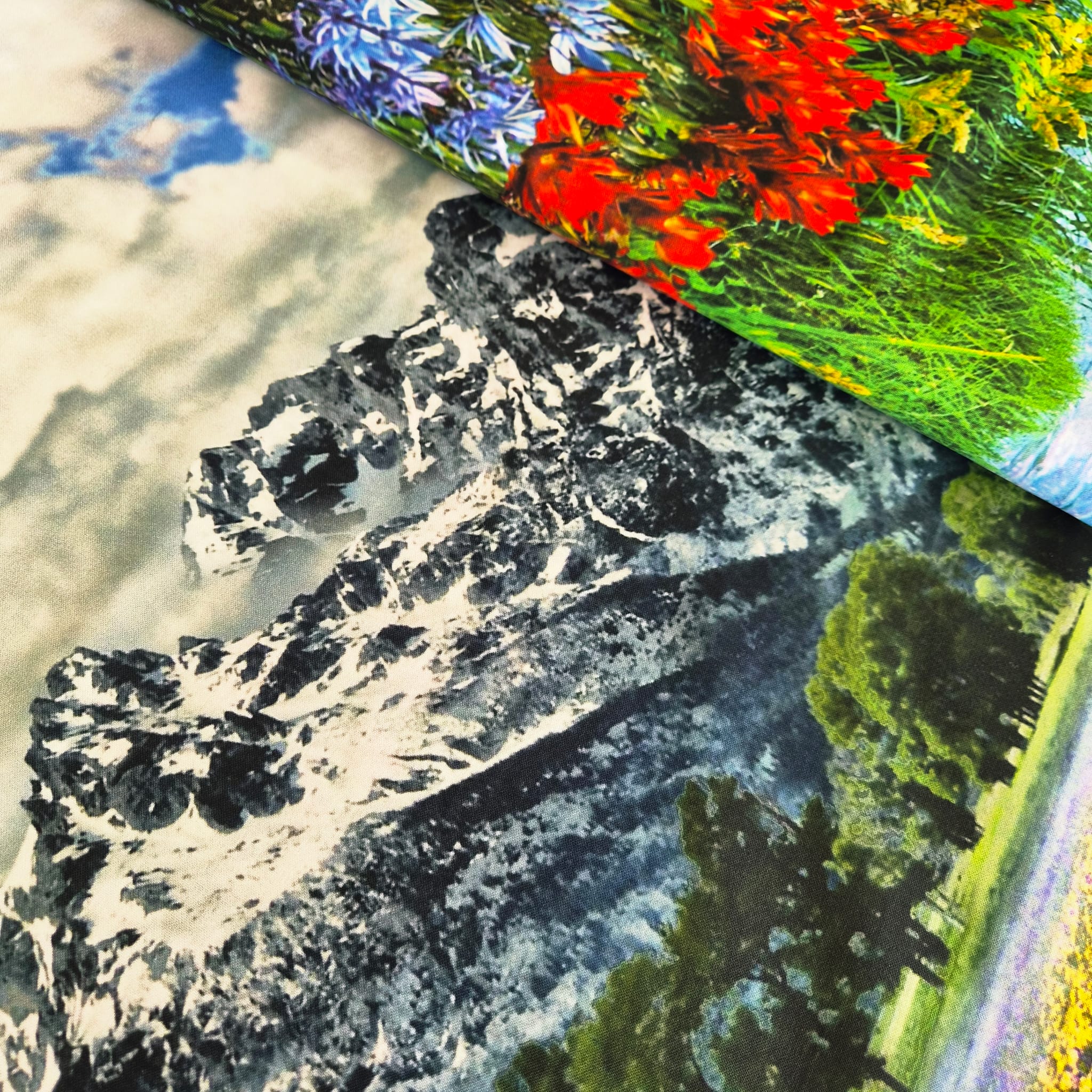 Hoffman - Mountain Majesties Spring P4289 100% Cotton Fabric