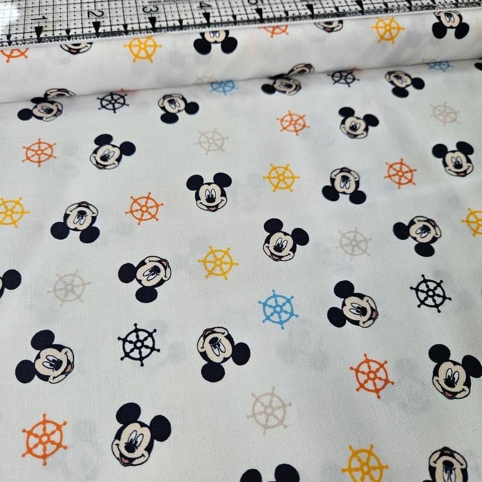 Camelot Cottons - Mickey Mouse Oh Boy Faces White 85270502 100% Cotton Fabric