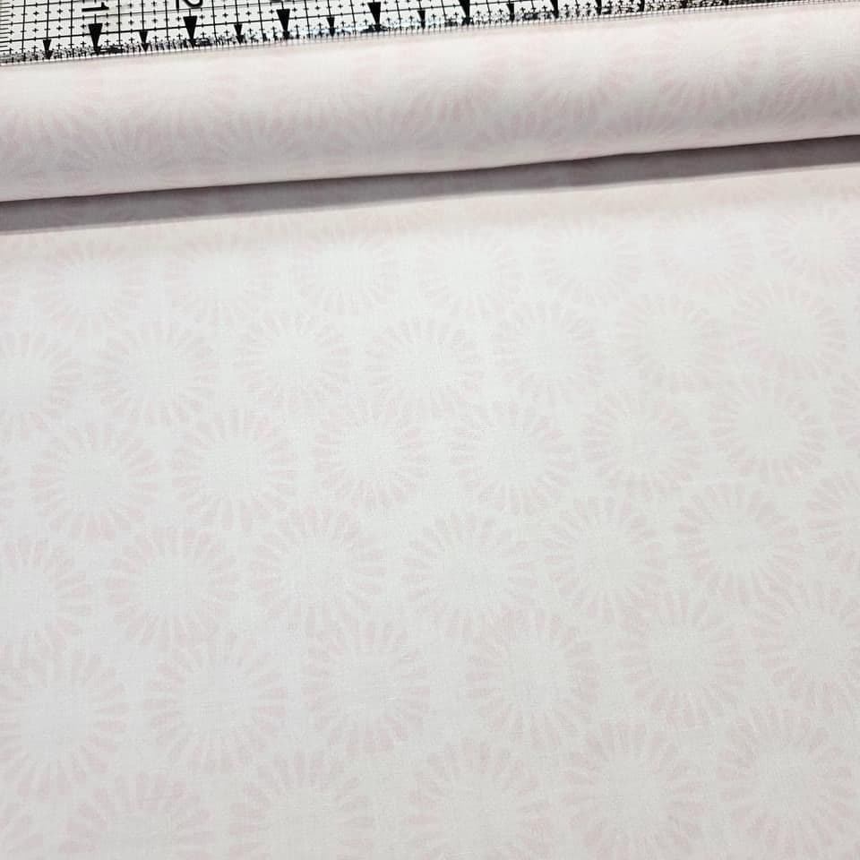 Hoffman - Bali Batiks Handpaints Cosmos Shell Pink 3355-406 100% Cotton Fabric