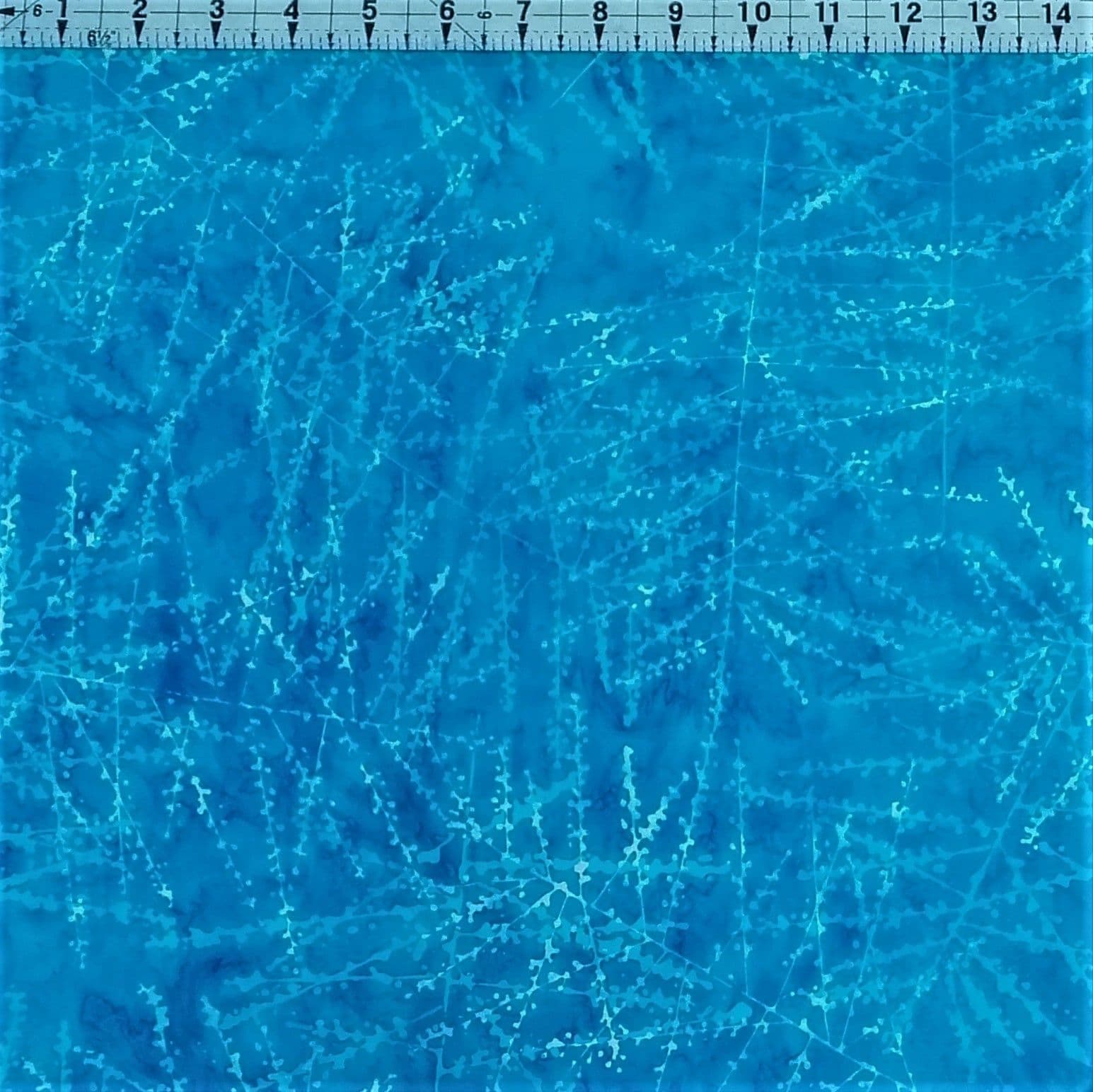 Hoffman - Bali Batiks Handpaints Cracked Ice Blue 100% Cotton Fabric