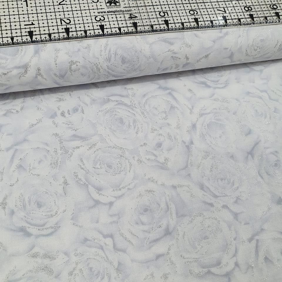 Hoffman - Cardinal Carols Christmas Rose Metallic Silver 7630 100% Cotton Fabric