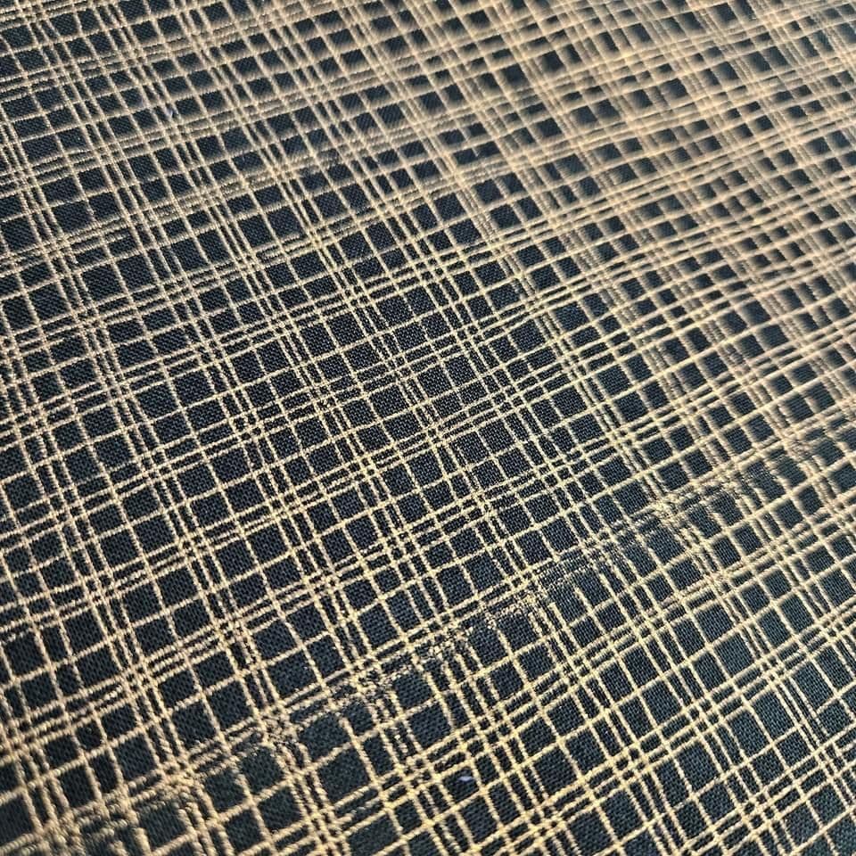 Hoffman - Mixed Metals Scallop Weave Green  S#G8565100% Cotton Fabric