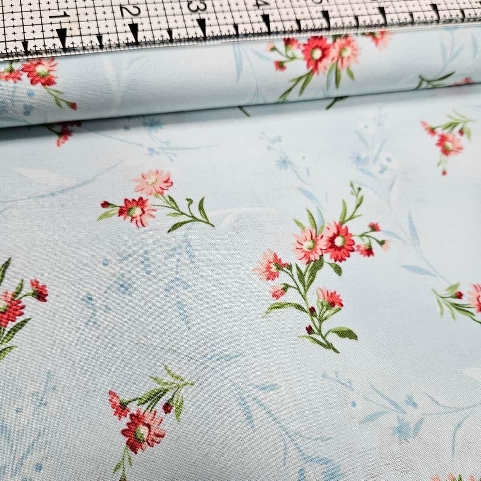 Maywood Studios - My Secret Garden Blue 1974 100% Cotton Fabric - Crafts and Quilts