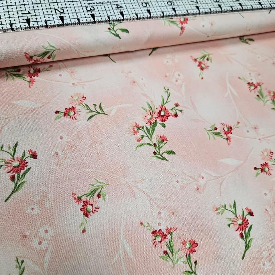 Maywood Studios - My Secret Garden Blush 1974 100% Cotton Fabric - Crafts and Quilts