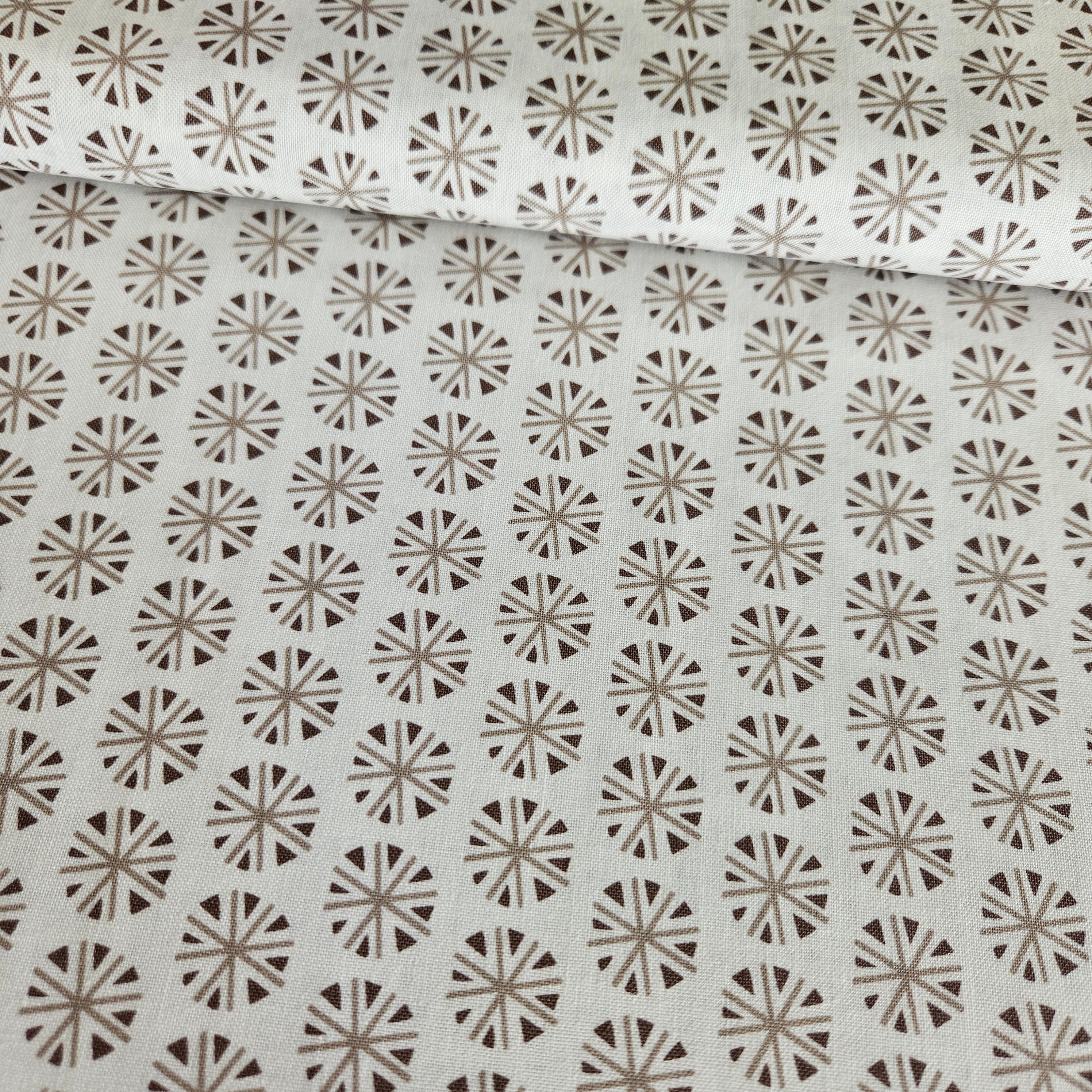 Camelot Cottons - Snowflake Style 240406 100% Cotton Fabric - Crafts and Quilts
