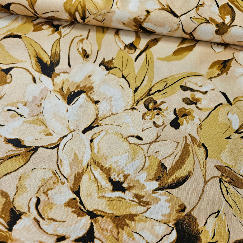 Maywood Studios - Love Flows Floral 1963 100% Cotton Fabric - Crafts and Quilts