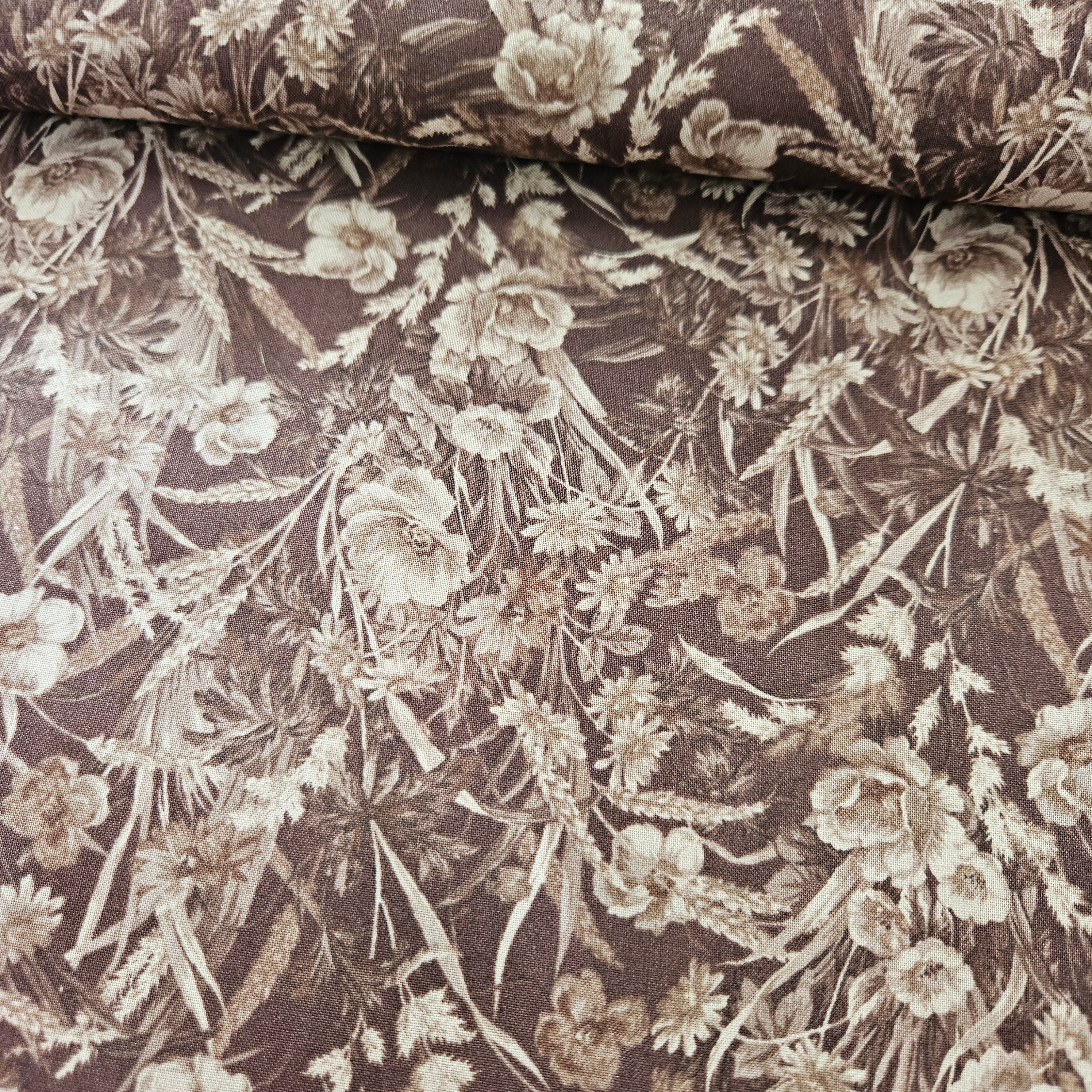 Quilt Gate - Gentle Flowers Brown GF5960-15 100% Cotton Fabric - Crafts and Quilts