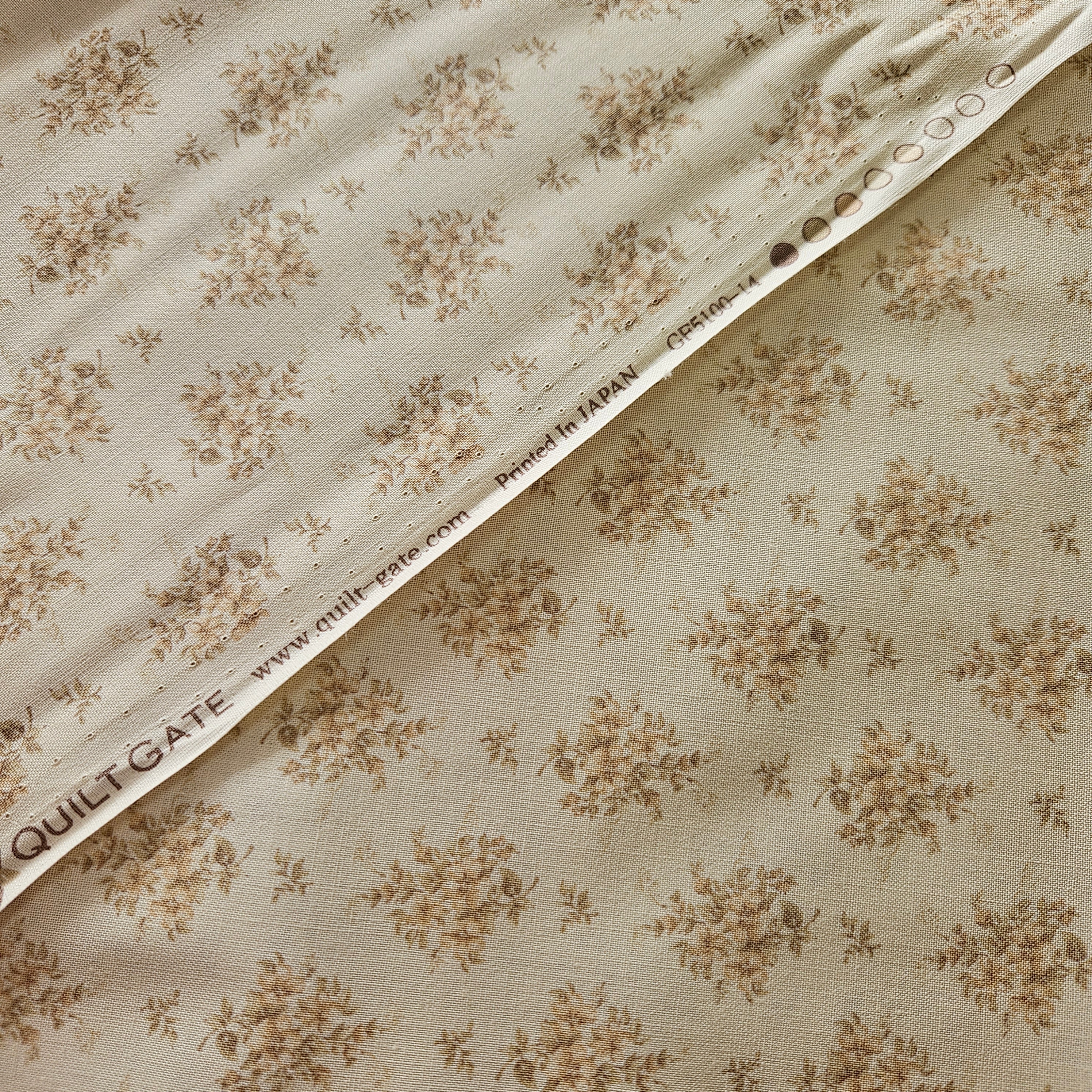 Quilt Gate - Gentle Flowers Bouquet GF5100-14 100% Cotton Fabric - Crafts and Quilts