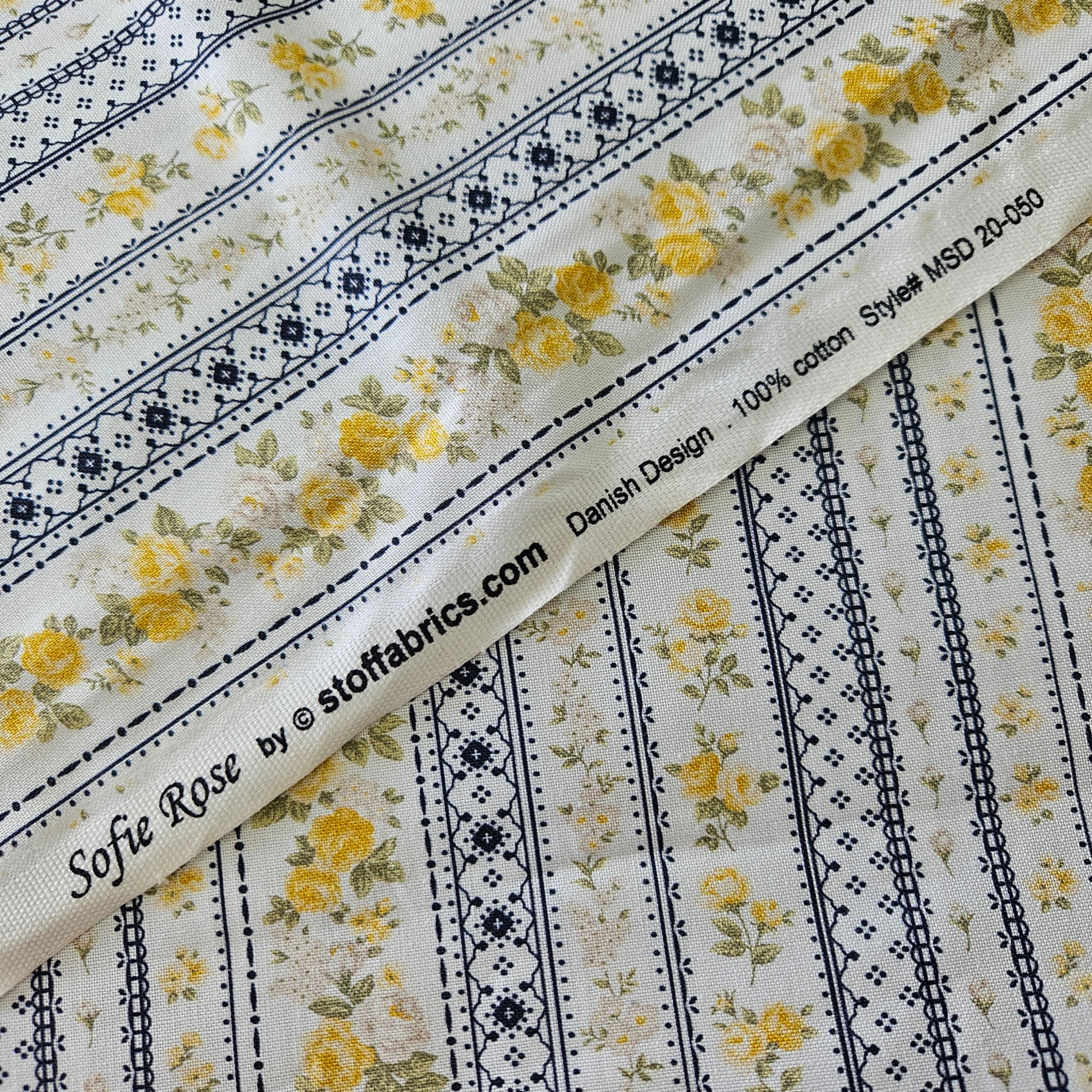 Stof - Sofie Rose Border 100% Cotton Fabric - Crafts and Quilts