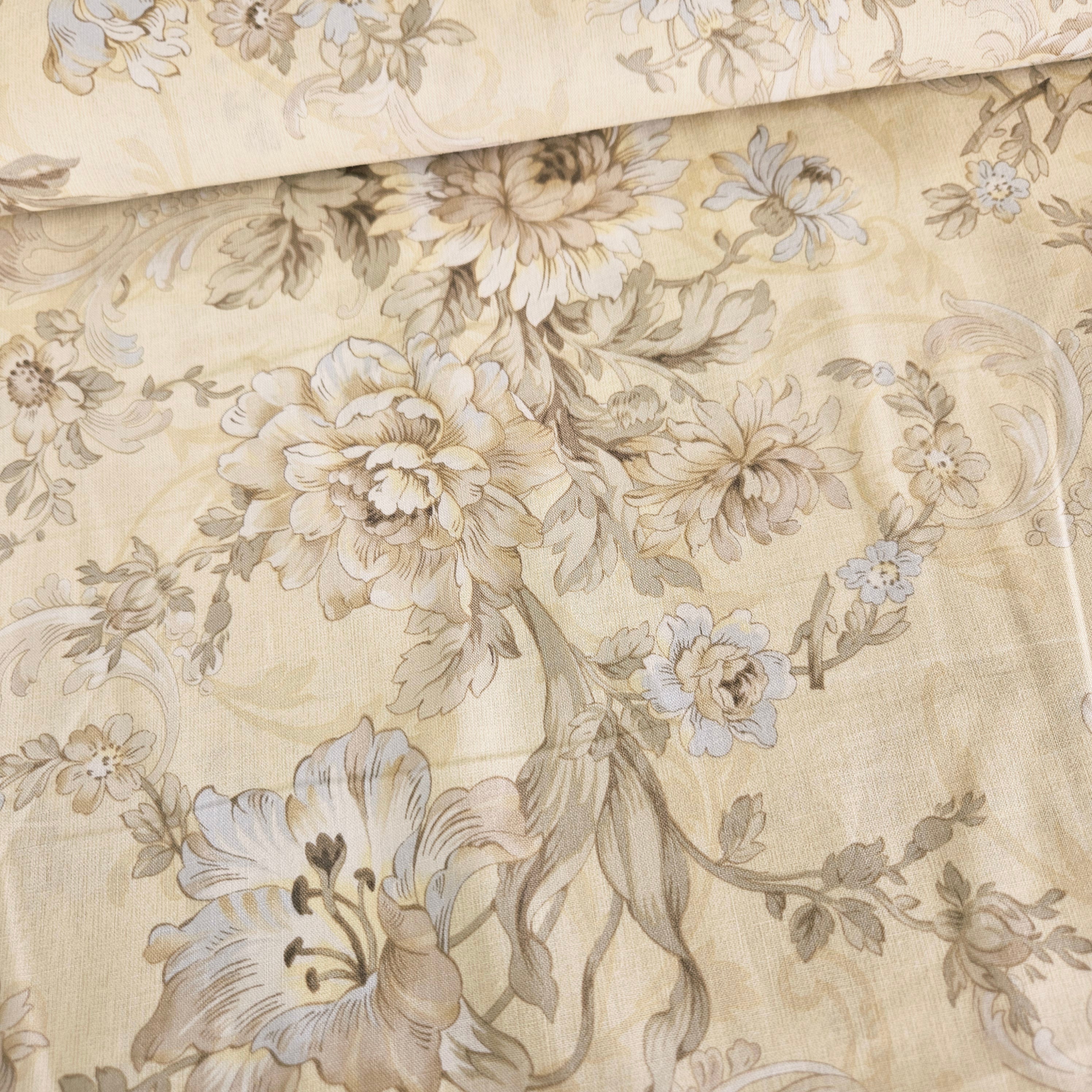 Quilt Gate - Gentle Flowers Ornate GF5940-11 100% Cotton Fabric