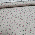 Stof - Emilys Roses Green Tiny Rose 100% Cotton Fabric - Crafts and Quilts