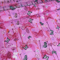 Stof - Flying Around Butterflies Pink 100% Cotton Fabric