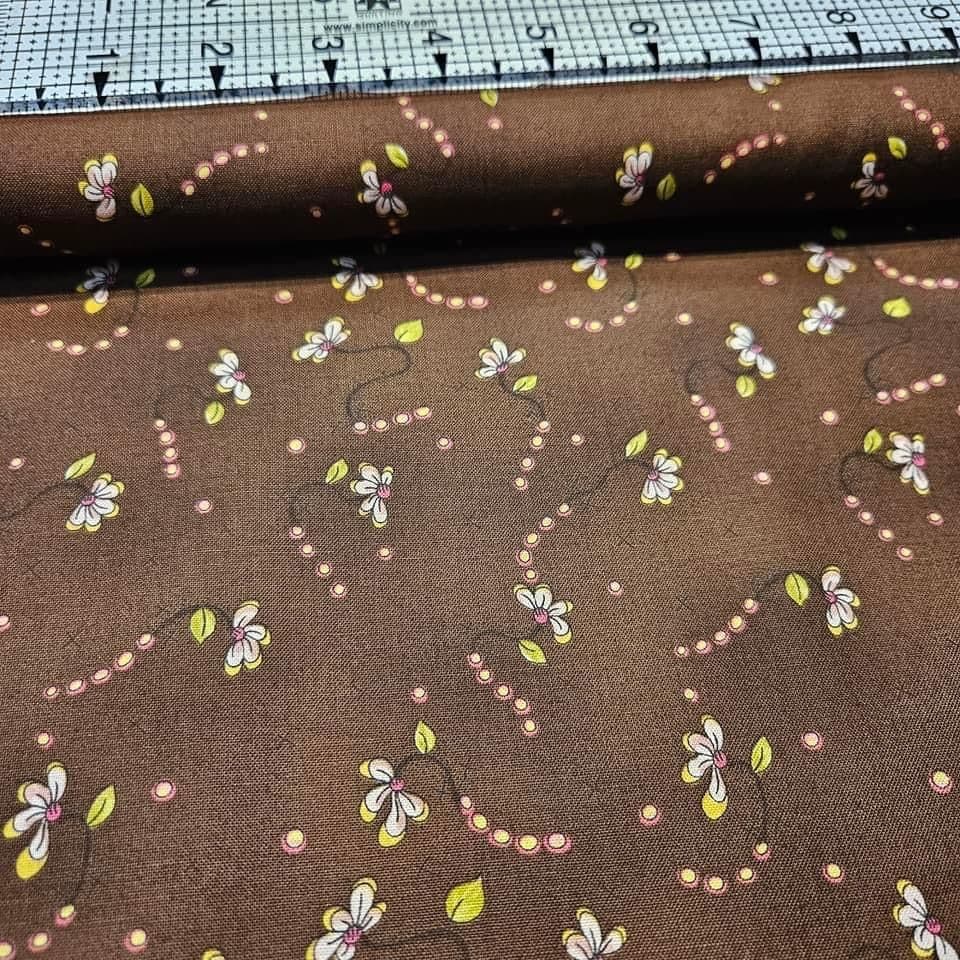 Stof - La Vie est Belle Flowers and Dots 100% Cotton Fabric