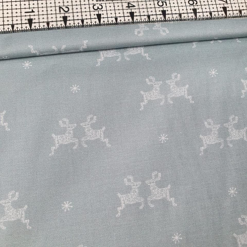 Stof - Little Christmas Eve Reindeer Blue 100% Cotton Fabric